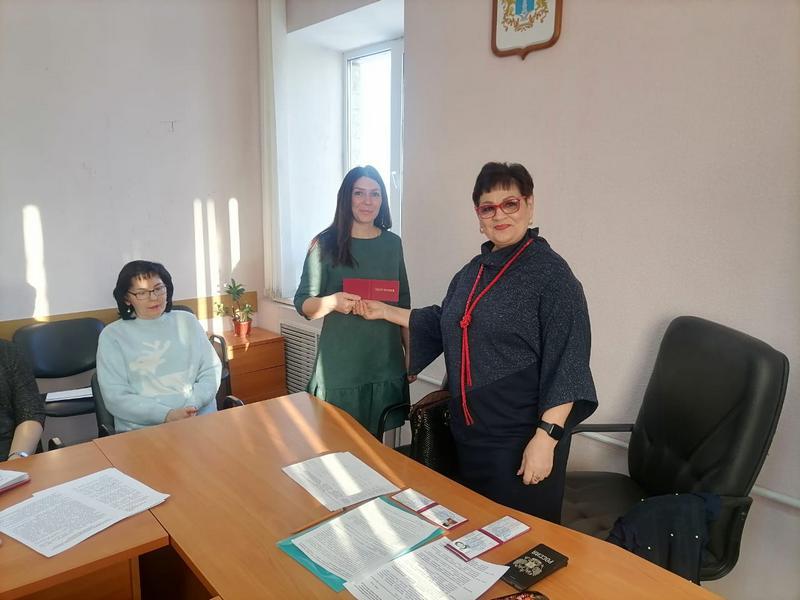 Жители Павловского района получили удостоверения общественного инспектора.