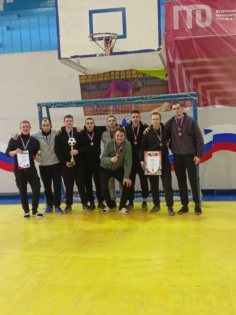 Команда по мини-футболу Павловского района участвовала в турнире в Пензенской области.