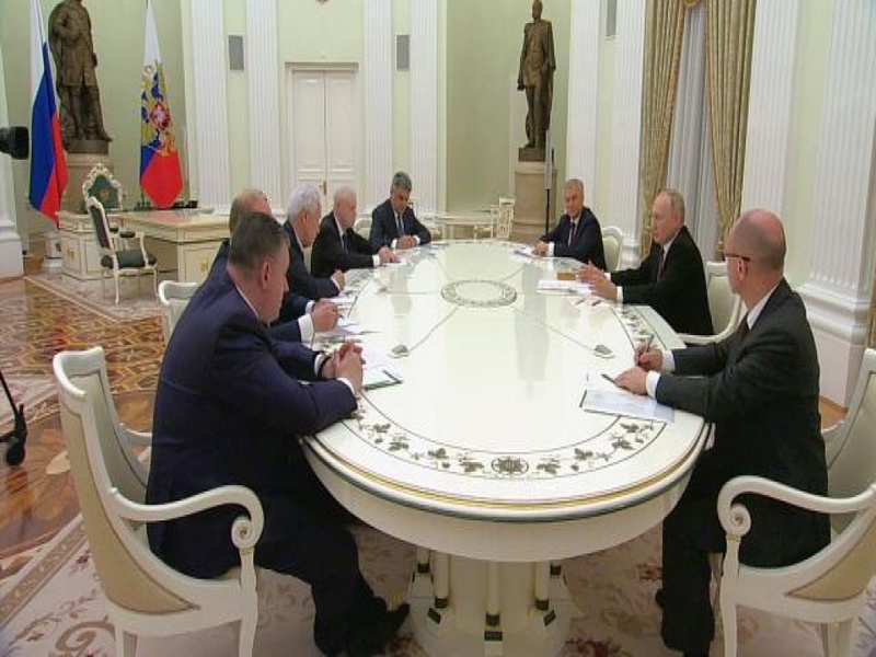 Встреча с руководителями фракций Государственной Думы.