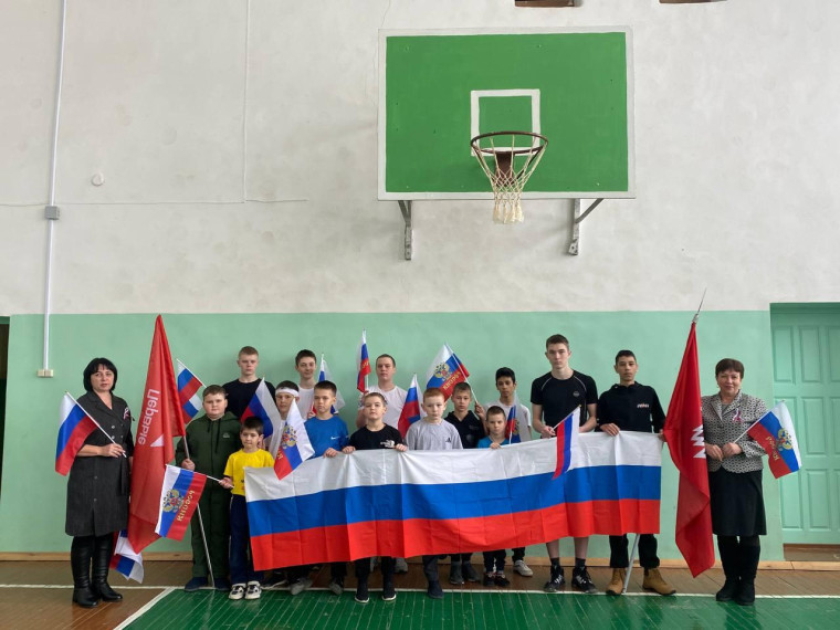 Культорганизаторы Октябрьского СДК провели спортивно-игровую программу.