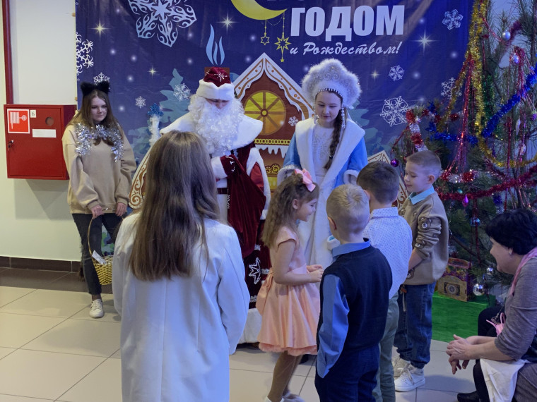 Вчера в Павловке прошли новогодние праздничные мероприятия.