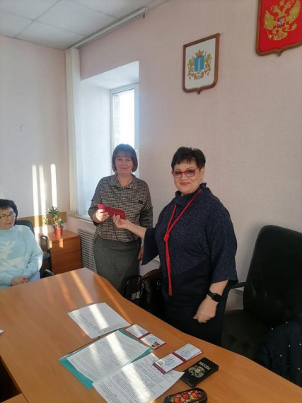 Жители Павловского района получили удостоверения общественного инспектора.