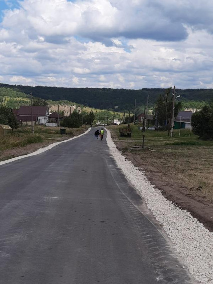 Общественники проверили качество ремонта дороги в с.Шалкино.