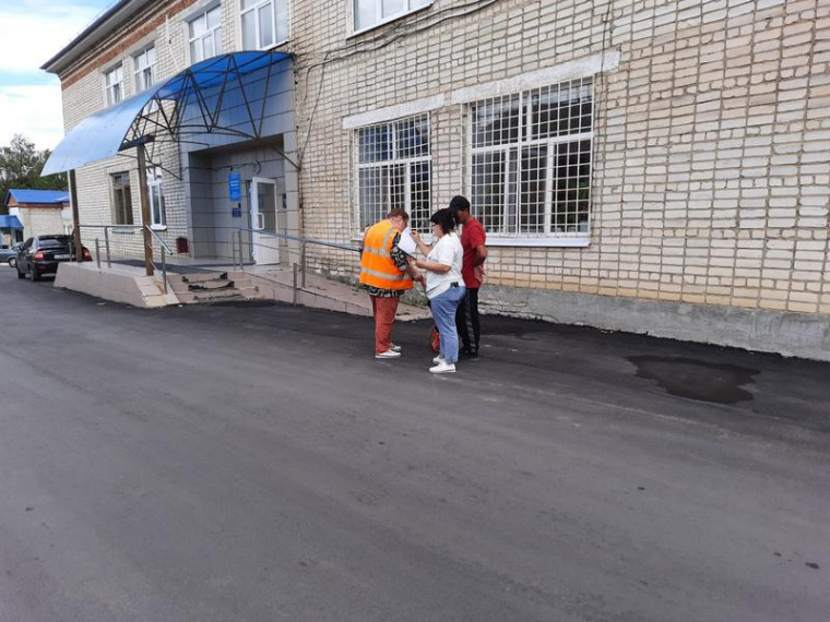 Проверка ремонта дорог в р.п. Павловка.